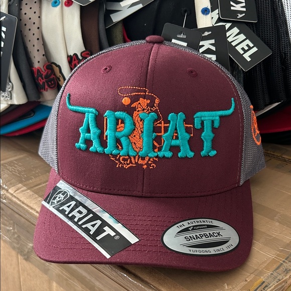 Ariat Maroon and Turquoise Snapback Cap - Picture 1 of 3